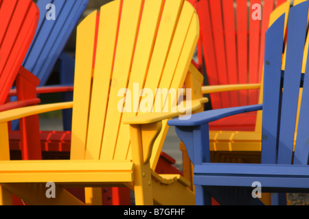 Nouvelle marque adirondack chaises en bois Banque D'Images