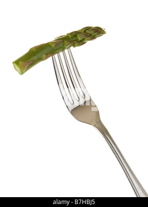 Saine douce tendre cuit Légumes Asperges de luxe sur un tablier isolé sur un fond blanc avec aucun peuple et un chemin de détourage Banque D'Images