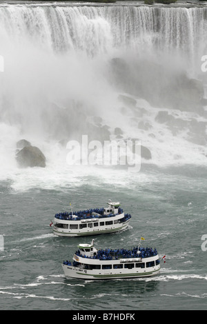 Maid of the Mist Bateaux, Niagara Falls, Canada & USA Border Banque D'Images