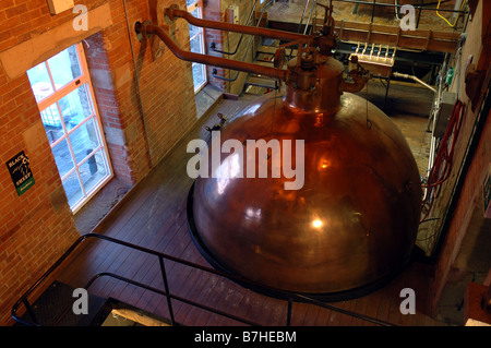 Fermentation en cuivre au navire Black Sheep Brewery, Masham, Yorkshire du Nord Banque D'Images