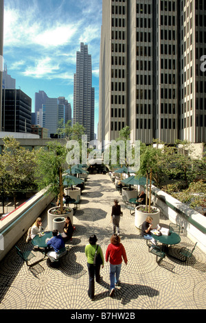 Voir l'allée de l'Embarcadero Center à San Francisco en Californie Banque D'Images