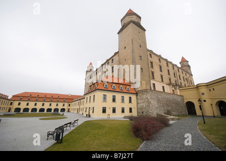 Le château de Bratislava (Bratislavsky hrad) de Bratislava, Slovaquie, était le centre de l'empire Hongrois Autrichiens pendant des siècles Banque D'Images