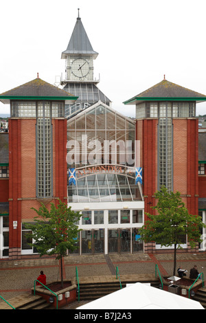 Entrée de l'Almondvale Shopping Centre, Livingston. Banque D'Images