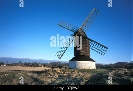 Pitstone Windmill dans le Buckinghamshire probablement le plus ancien moulin au Royaume-uni vers 1627 Banque D'Images