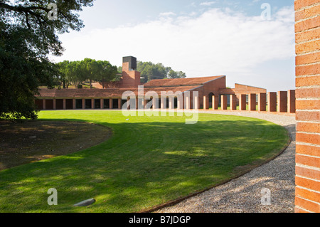 Winery bâtiment. Nouveau style moderne. Codorniu, Sant Sadurni d'Anoia, Penedes, Catalogne, Espagne Banque D'Images