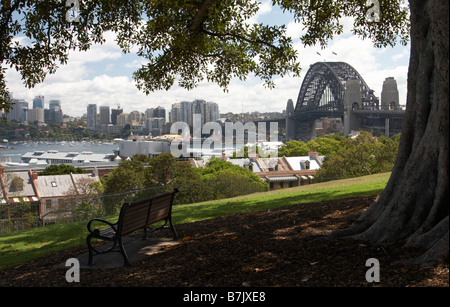 Sydney Harbour Bridge et North Sydney vu de la colline de l'Observatoire Banque D'Images