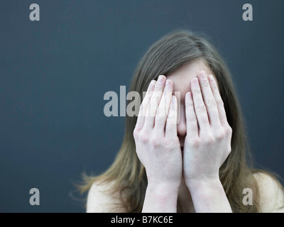 In front of face Banque D'Images