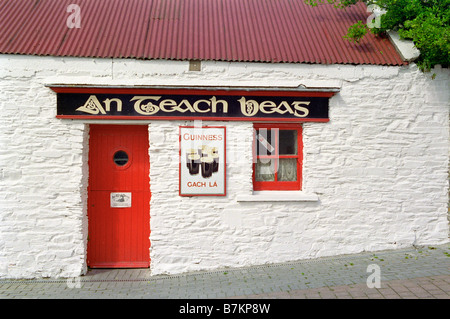 Enseigner une musique Irlandaise Irlande pub Beag Banque D'Images