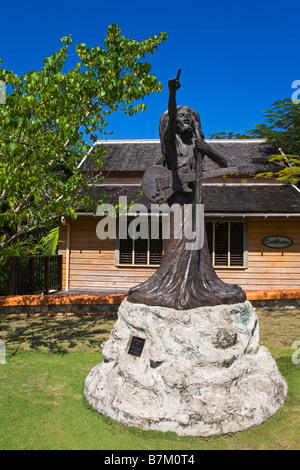 Statue de Bob Marley par Christophe Gonzales Village Island Ocho Rios, St Ann s Caraïbes Jamaïque Paroisse Banque D'Images