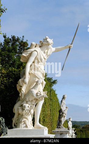 Diane chasseresse statue à Versailles Banque D'Images