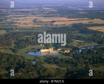 Le Château de Leeds Kent Vue aérienne Banque D'Images