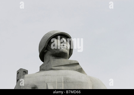 Mémorial aux défenseurs de la région arctique soviétique pendant la Grande Guerre patriotique (Seconde Guerre mondiale), 1941-1945. Mourmansk, en Russie. Banque D'Images