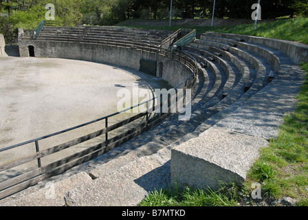 L'amphithéâtre romain d'Ivrea, Susa, Piémont, Italie. Banque D'Images