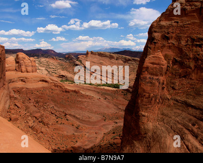 Des scènes de la Delicate Arch Trail dans Arches National Park près de Moab, Utah. Banque D'Images