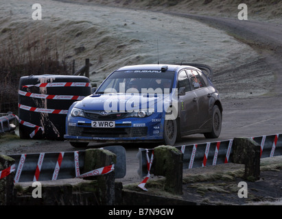 Les voitures de rallye au Rallye du Pays de Galles, GB 2008 - Petter Solberg Banque D'Images