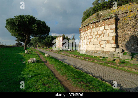 Italie Rome Via Appia Antica Via Appia Casal Rotondo Mausoleum Banque D'Images