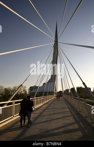 Pont de l'Esplanade Riel, Winnipeg, Manitoba, Canada Banque D'Images