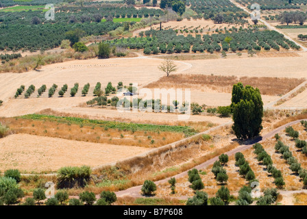 Phaistos, Crète, Grèce. Vue sur le paysage du Phaestos site archéologique Minoen Banque D'Images