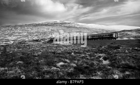 Former dans les hautes terres, entre Fort William et Corrour. Banque D'Images