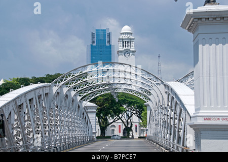 Pont Anderson Rivière Singapour Quartier Colonial Raffles Landing Site tour de l'horloge Banque D'Images