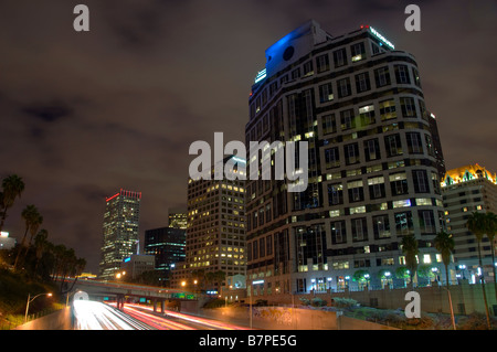 Quartier Financier de Los Angeles la nuit Banque D'Images