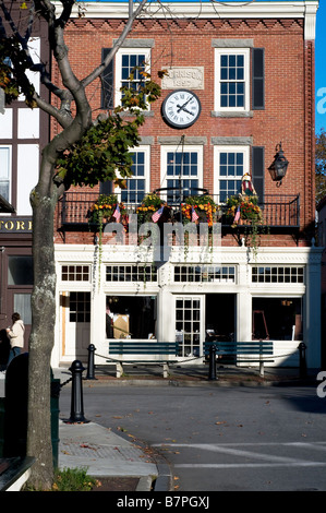 Store front sur la rue Main, Bar Harbor, Maine, New England Banque D'Images