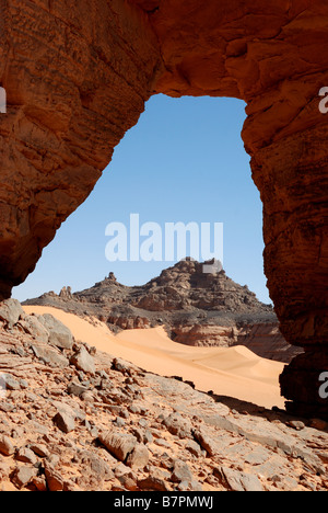 Fozzigiaren Arche naturelle dans la région de Tadrart Acacus Banque D'Images