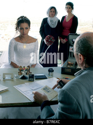 La fiancée syrienne Ha-Kala Ha-Surit Année : 2004 Clara Khoury, Marlene Bajjali, Hiyam Abbas Réalisateur : Eran Riklis Banque D'Images