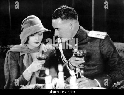 L'amour Année : 1927 USA Greta Garbo, John Gilbert Directeur : Edmund Goulding Banque D'Images