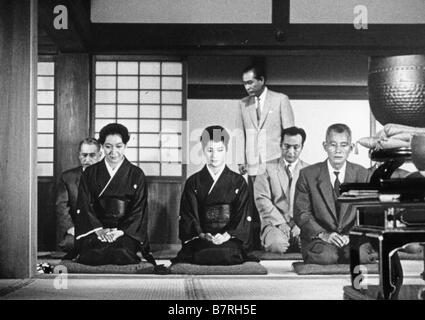 Sanma no aji Un après-midi d'automne Année : 1962 Réalisateur : Japon Yasujiro Ozu Shima Iwashita Banque D'Images