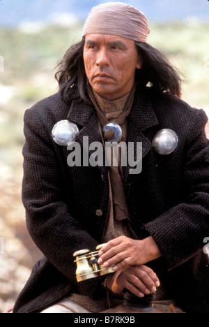 Geronimo : An American Legend Année : 1994 USA Réalisateur : Walter Hill Wes Studi Banque D'Images