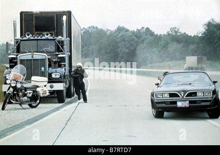 Cours apres moi sherif Smokey et le Bandit Année : 1977 USA Réalisateur : Hal Needham Banque D'Images