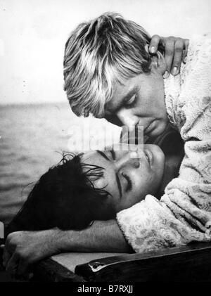 Nóz w wodzie couteau dans l'eau Année : 1962 - Pologne Réalisateur : Roman Polanski Leon Niemczyk, Jolanta Umecka Banque D'Images