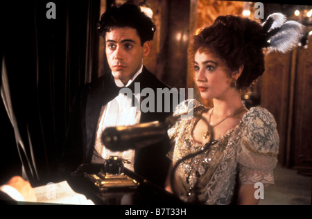 Chaplin Année : 1992 USA Robert Downey Jr., Penelope ann miller Réalisateur : Richard Attenborough Banque D'Images