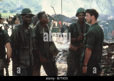 La colline Hamburger Hamburger Hill Année : 1987 USA Réalisateur : John Irvin Banque D'Images