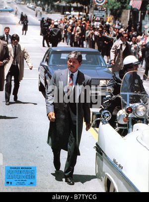 Assassinat : 1987 USA Charles Bronson Réalisateur : Peter R. Hunt Banque D'Images