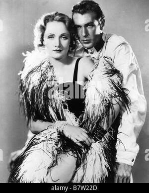 Maroc Année : 1930 USA Réalisateur : Josef von Sternberg Marlene Dietrich, Gary Cooper Banque D'Images