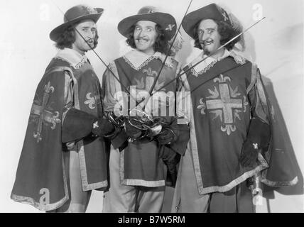 Les Trois Mousquetaires Année : 1939 USA Al Ritz, Jimmy Ritz, Harry Ritz Réalisateur : Allan Dwan Banque D'Images