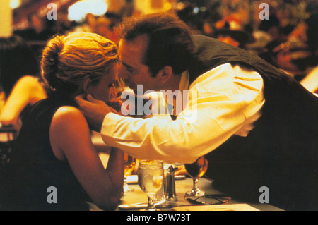 Leaving Las Vegas Leaving Las Vegas Année : 1995 USA Nicolas Cage , Elisabeth Shue Réalisateur : Mike Figgis Banque D'Images