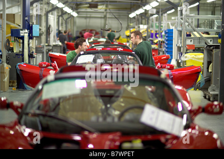 La ligne de production chez Lotus Cars Norfolk UK Banque D'Images