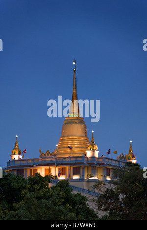 Temple Bouddhique Wat Saket au sommet du Mont d'or Phra Nakorn, dans le centre de Bangkok, Thaïlande Banque D'Images