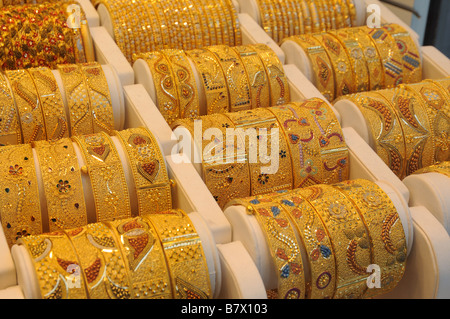 Des bijoux à Dubaï, dans le souk de l'or Banque D'Images