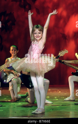 Uptown Girls Année : 2003 USA Dakota Fanning Réalisateur : Boaz Yakin Banque D'Images