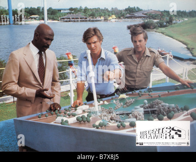 Jaws 3 Jaws 3-D / Année : 1983 USA Dennis Quaid, Louis Gossett Jr. Directeur : Joe Alves Banque D'Images