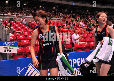 L À R Satoko Suetsuna JPN Miyuki Maeda JPN 20 SEPTEMBRE 2008 Badminton YONEX Open du Japon 2008 Womens double demi-finale à Toky Banque D'Images