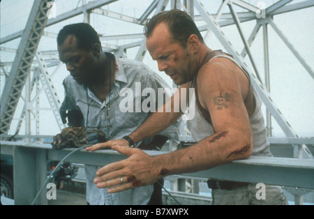 Die Hard : with a Vengeance Année : 1995 Réalisateur : John McTiernan USA Bruce Willis, Samuel L. Jackson Banque D'Images