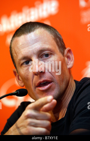 Lance Armstrong USA 17 janvier 2009 Vélo Lance Armstrong de l'équipe Astana participe à une conférence de presse Tour Down Under à Adelaide Australie Photo de Yuzuru Sunada AFLO 0302 Banque D'Images