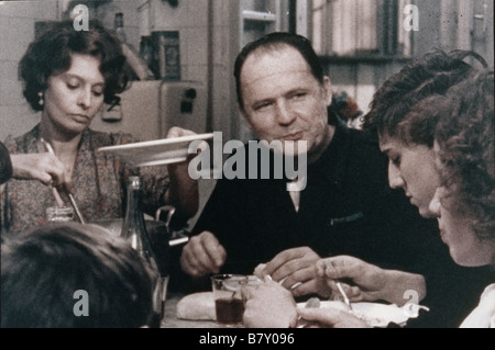 Una giornata particolare une journée spéciale Année : 1977 Italie Réalisateur : Ettore Scola John Vernon, Sophia Loren Banque D'Images