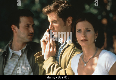 Scream 2 Année : 1997 USA David Arquette, Courteney Cox, Jamie Kennedy , Réalisateur : Wes Craven Banque D'Images