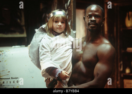 En Amérique Année : 2002 - Irlande Emma Bolger, Djimon Hounsou Réalisateur : Jim Sheridan Banque D'Images